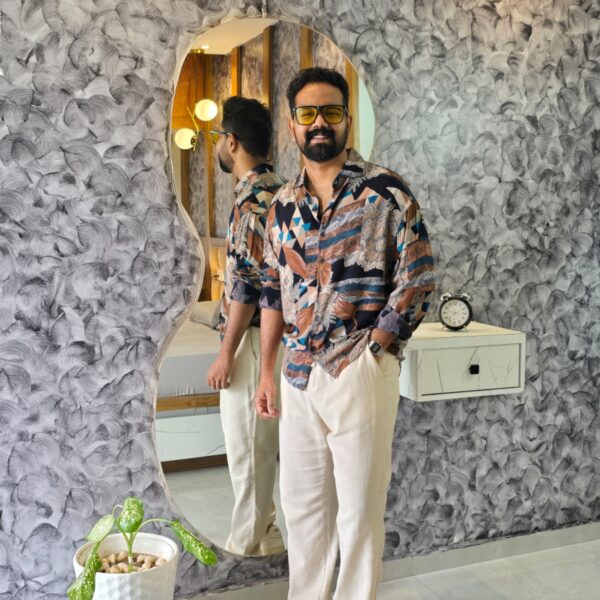 Premium relaxed fit viscose shirt