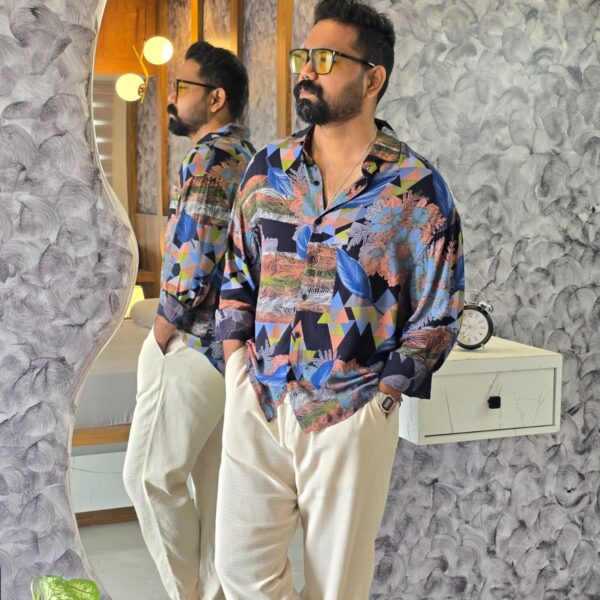 Premium relaxed fit viscose shirt